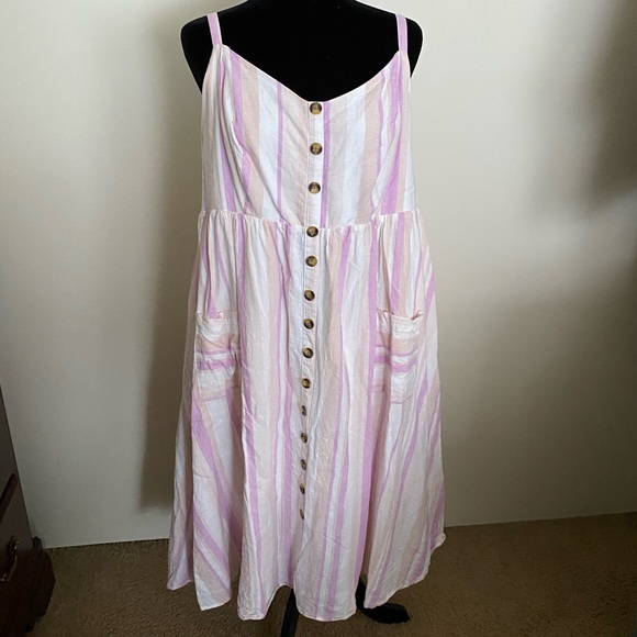 torrid Dresses & Skirts - Torrid dress size 2